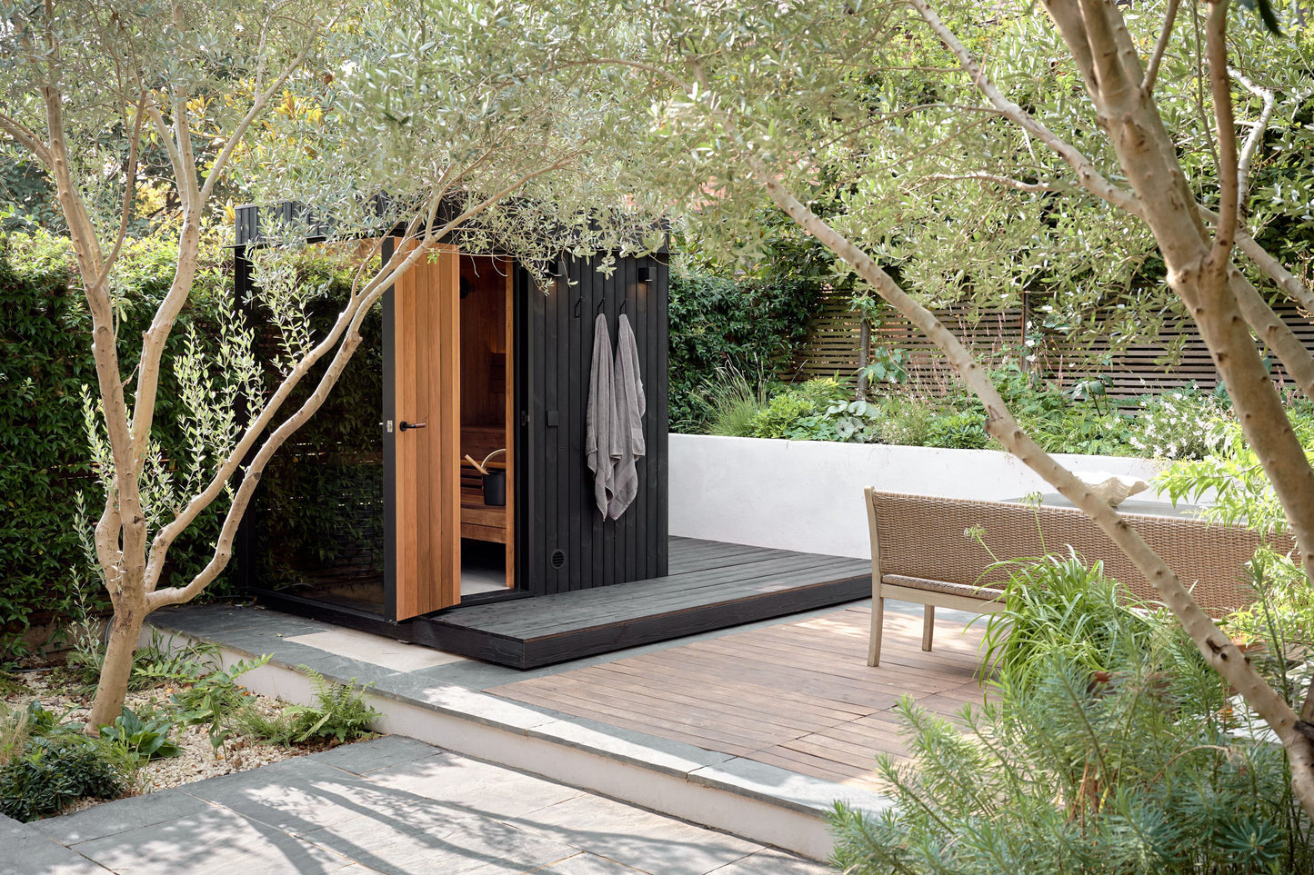 
                  
                    Heal Outdoor Square View Sauna
                  
                