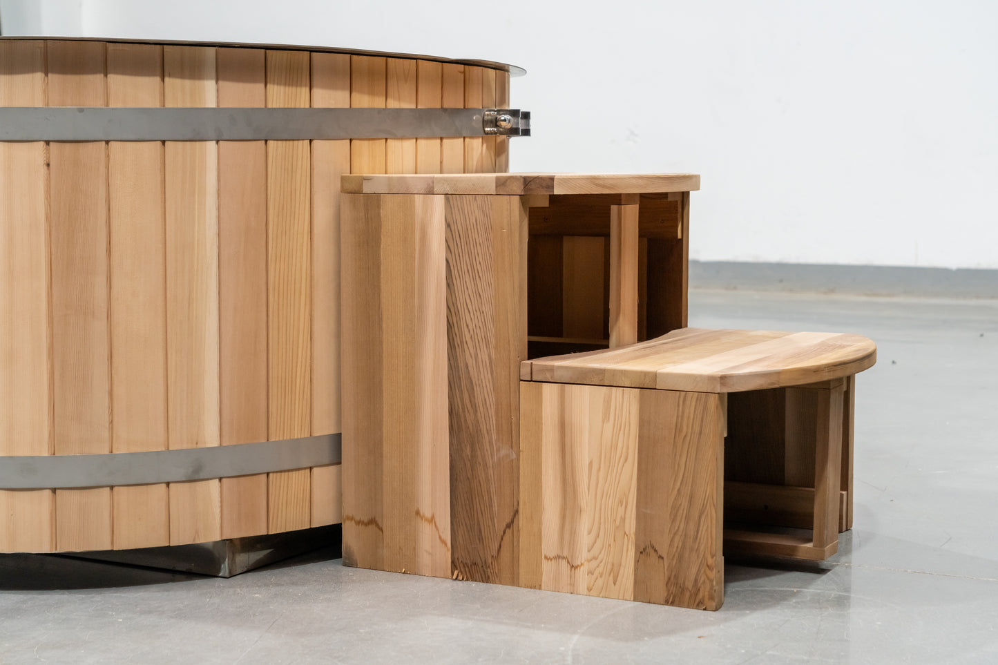
                  
                    Heal Red Cedar Cold Water Bath
                  
                