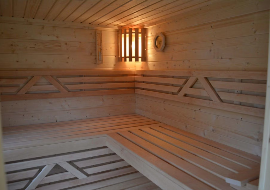 
                  
                    Heal Outdoor Spruce Wood Traditional Sauna - Outdoor 6
                  
                